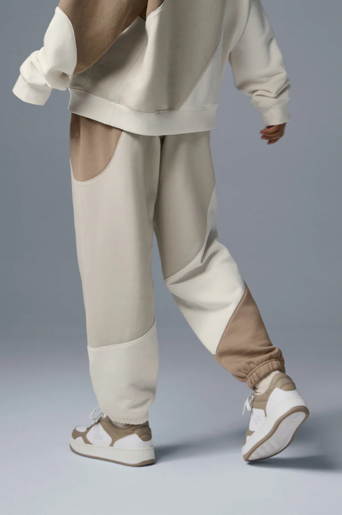 Make Waves Sweatpant